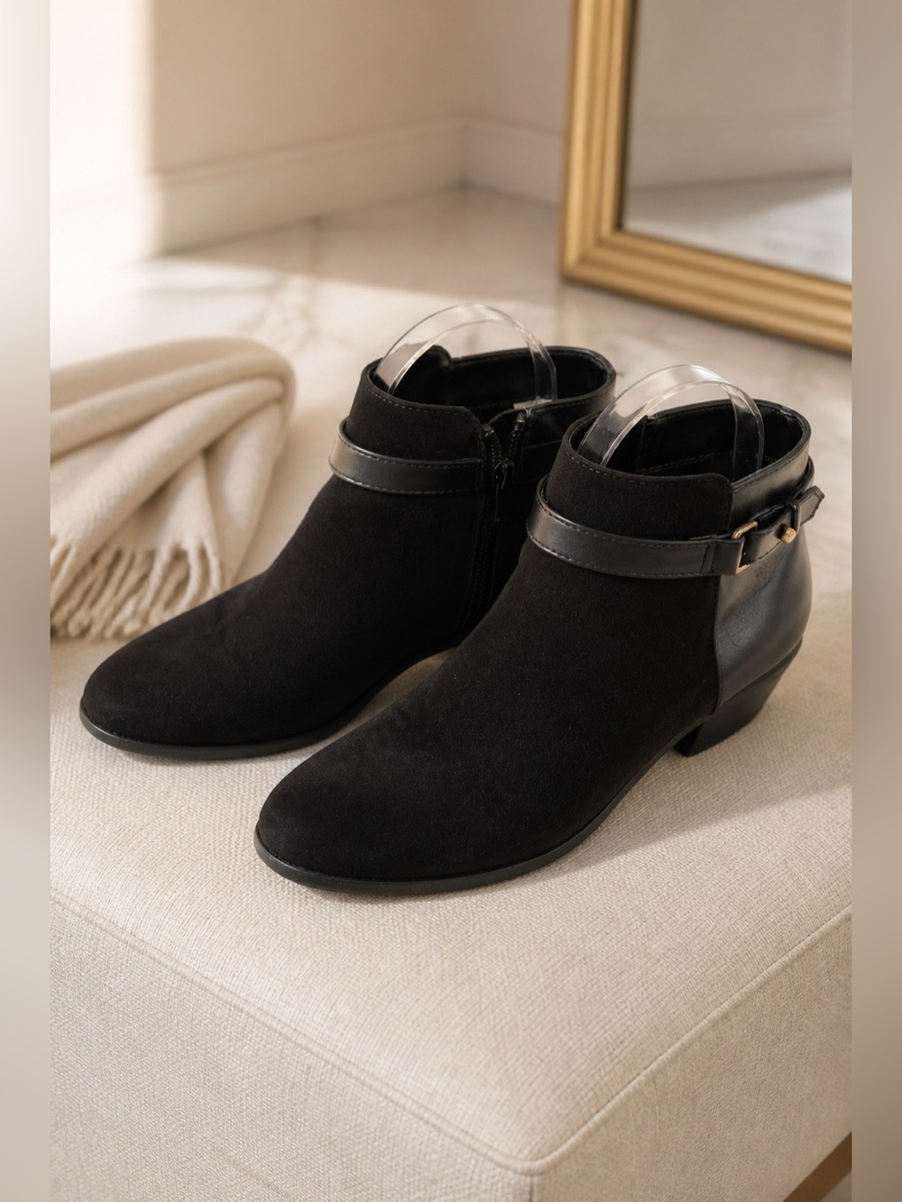 BLACK SUEDE & LEATHER BOOTIES S-8
